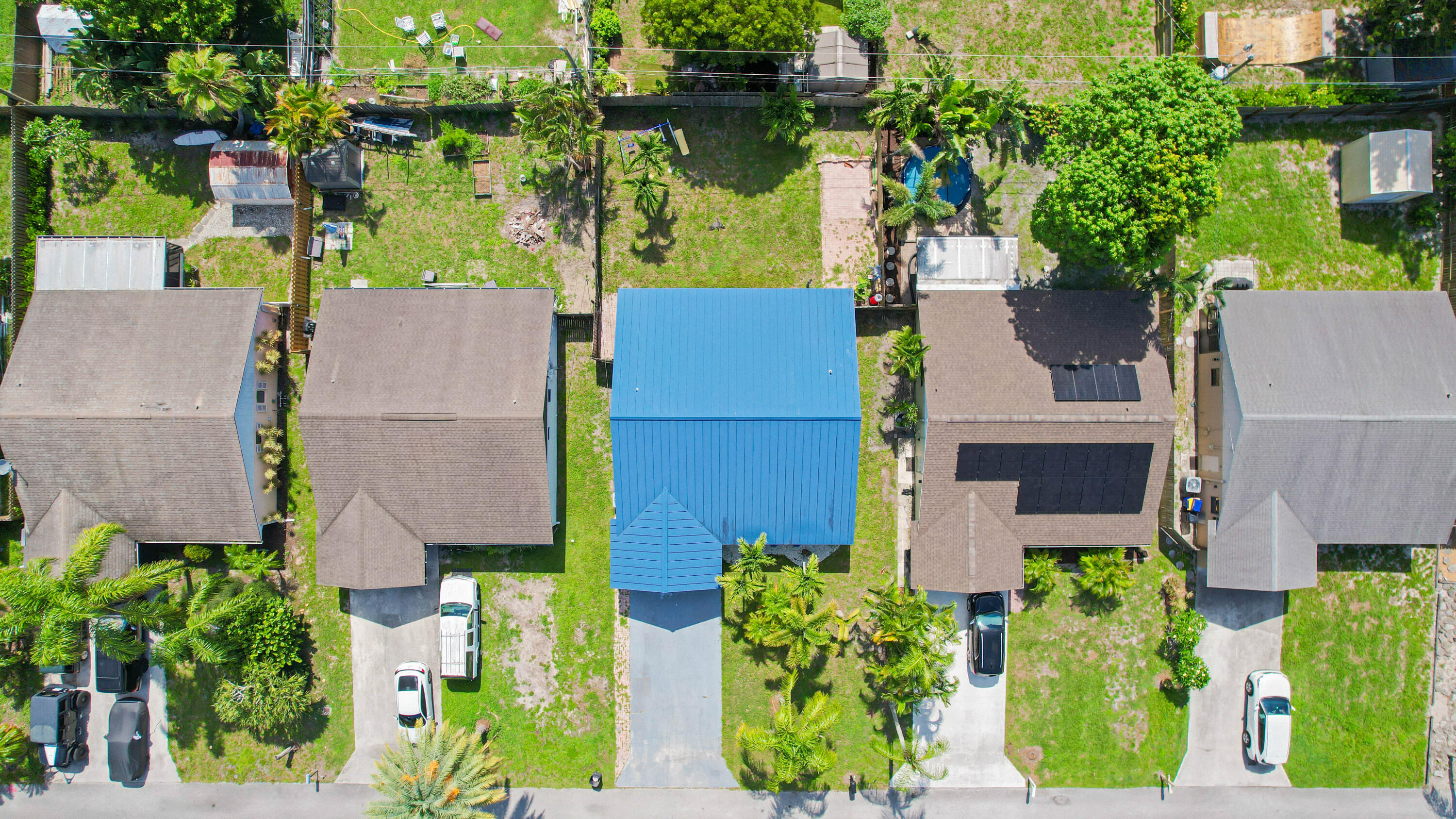 5929 Southeast Collins Avenue Stuart, FL 34997 - Photo 34 of 37 .
