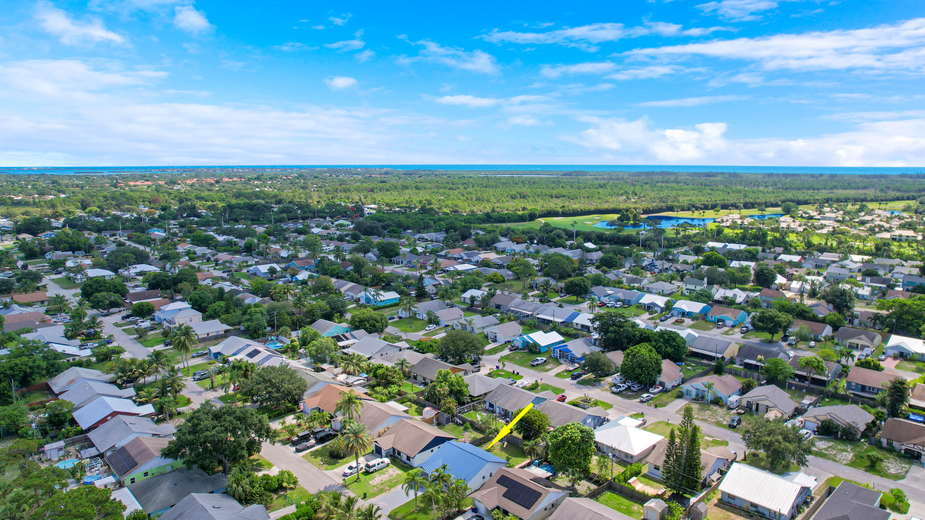 5929 Southeast Collins Avenue Stuart, FL 34997 - Photo 7 of 37 .