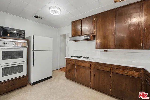 $1,349,000 | 4830 Ledge Avenue, Los Angeles, CA 91601