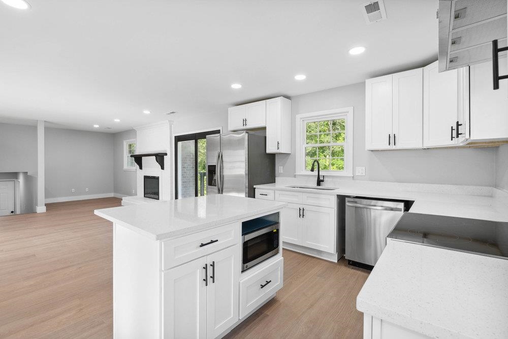 720 Inman Road Lyman, SC 29365 - Photo 6 of 25 Gallery Image 6