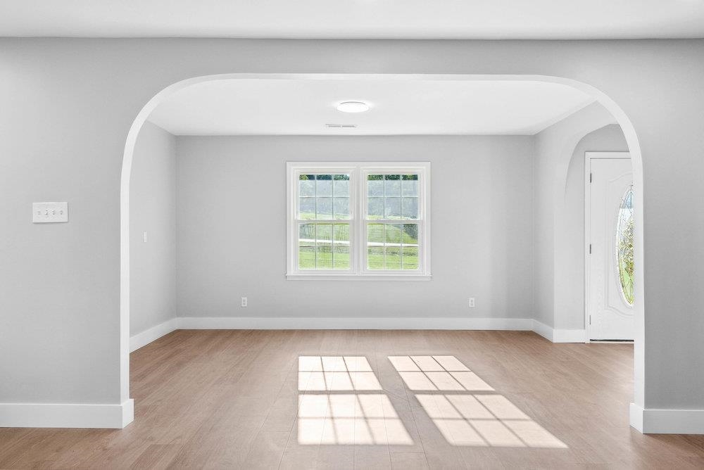 720 Inman Road Lyman, SC 29365 - Photo 9 of 25 Gallery Image 9
