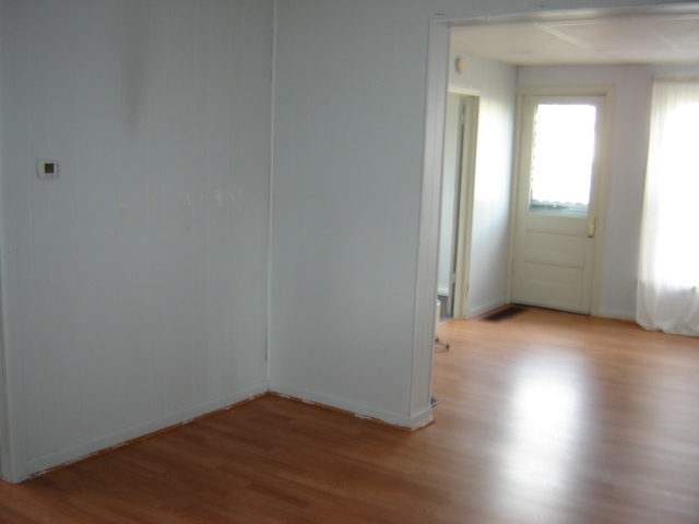 150 West Cherry Street Butler, IN 46721 - Photo 8 of 12
