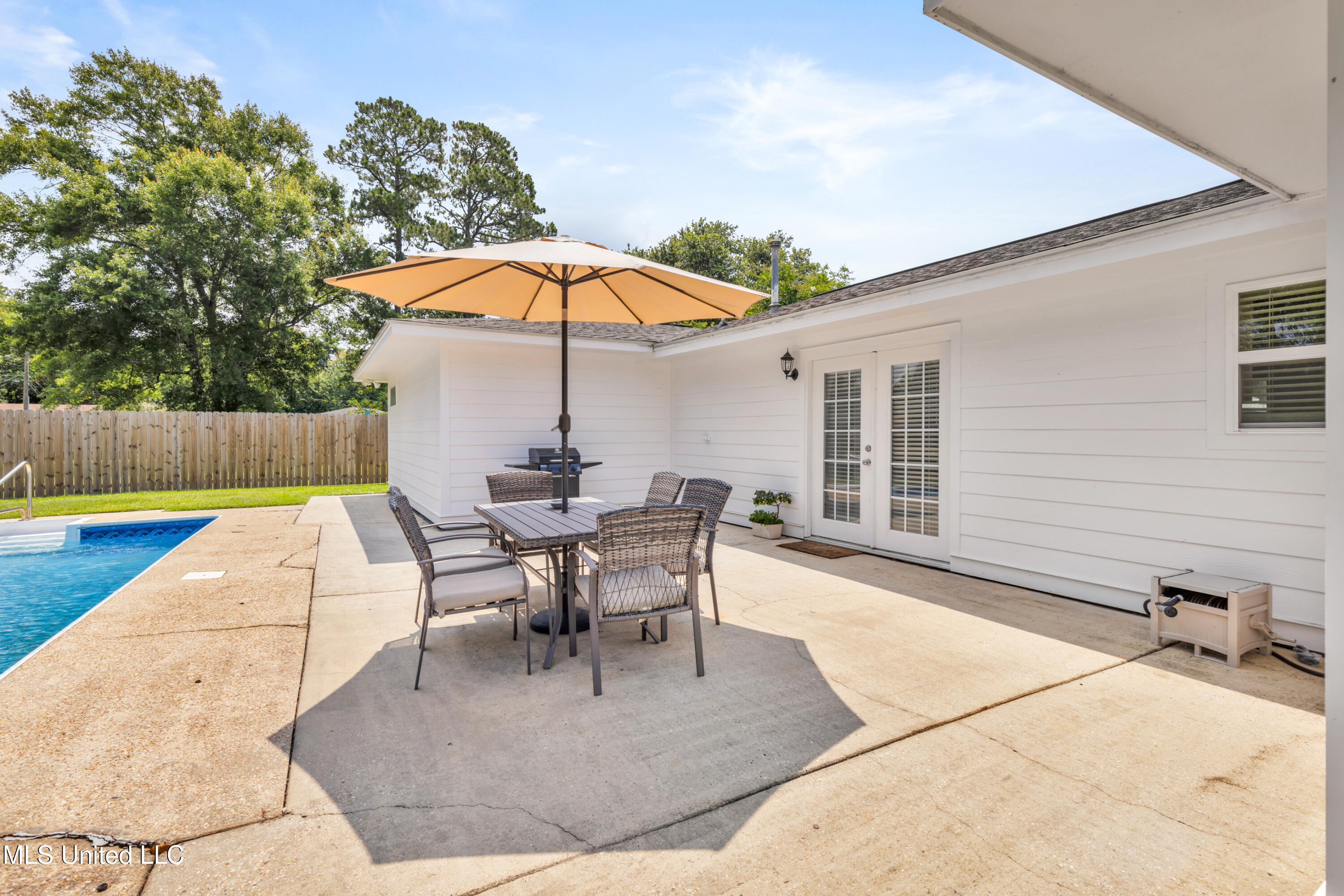 302 Brumbaugh Road Ocean Springs, MS 39564 - Photo 69 of 89 302BrumbaughRd-69