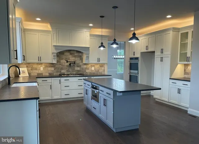a view of a livingroom with a fireplace