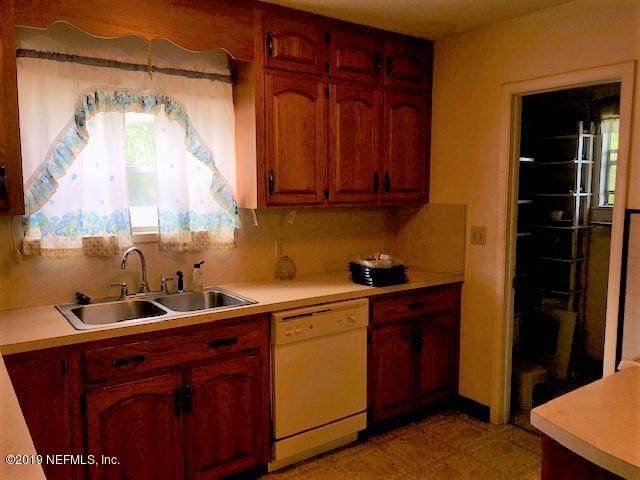 1432 Jr Road Jacksonville, FL 32218 - Photo 9 of 30 009