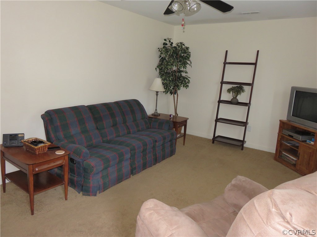 106 East Huntsman Road Sandston, VA 23150 - Photo 5 of 17 Gallery Image 5