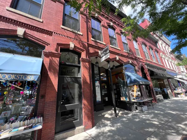 $3,200 | 123 Water Street, Unit 4E, Exeter, NH 03833