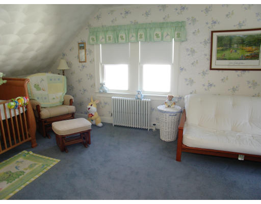 14 Wingate Road Boston, MA 02136 - Photo 12 of 15 Gallery Image 12