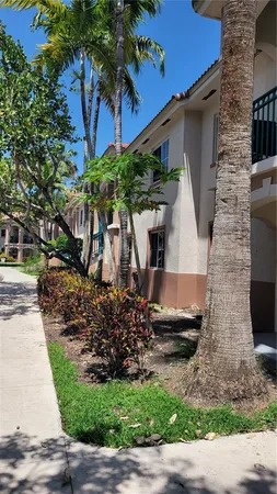 a view of outdoor space yard and yard