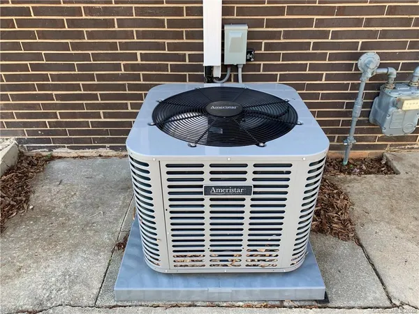 $374,900 | 114 Oakwood Avenue, Salisbury, NC 28146