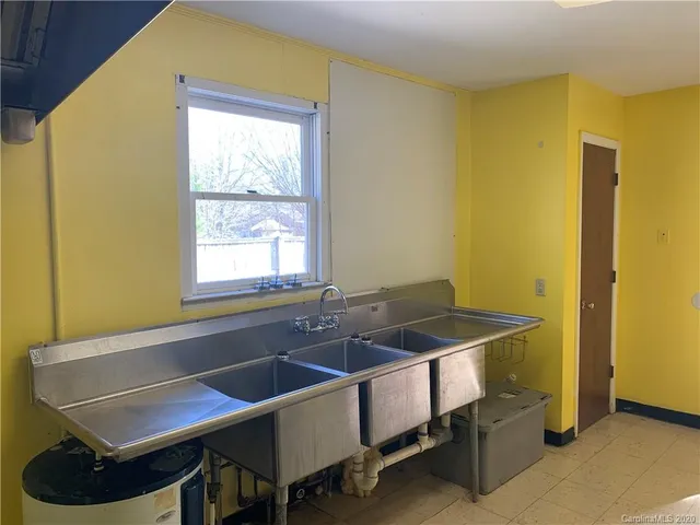 $374,900 | 114 Oakwood Avenue, Salisbury, NC 28146