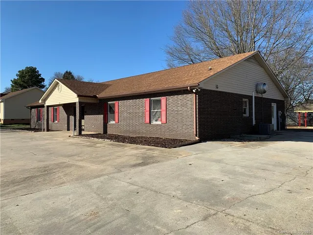 $374,900 | 114 Oakwood Avenue, Salisbury, NC 28146