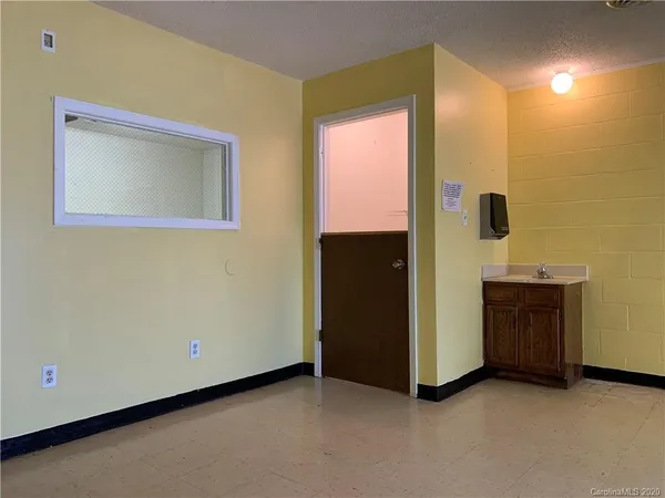 $374,900 | 114 Oakwood Avenue, Salisbury, NC 28146