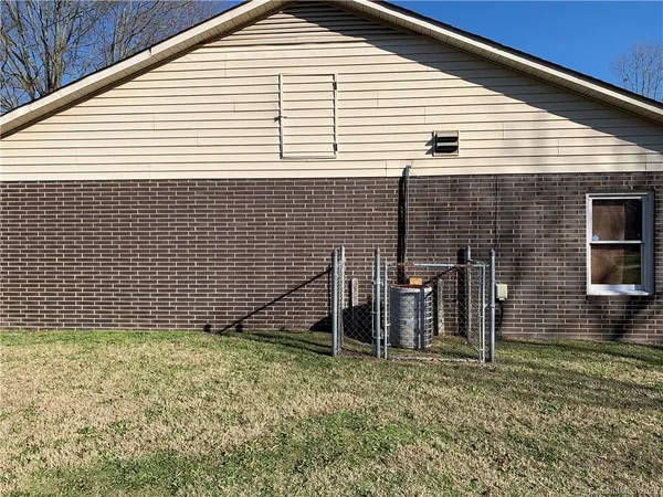 $374,900 | 114 Oakwood Avenue, Salisbury, NC 28146