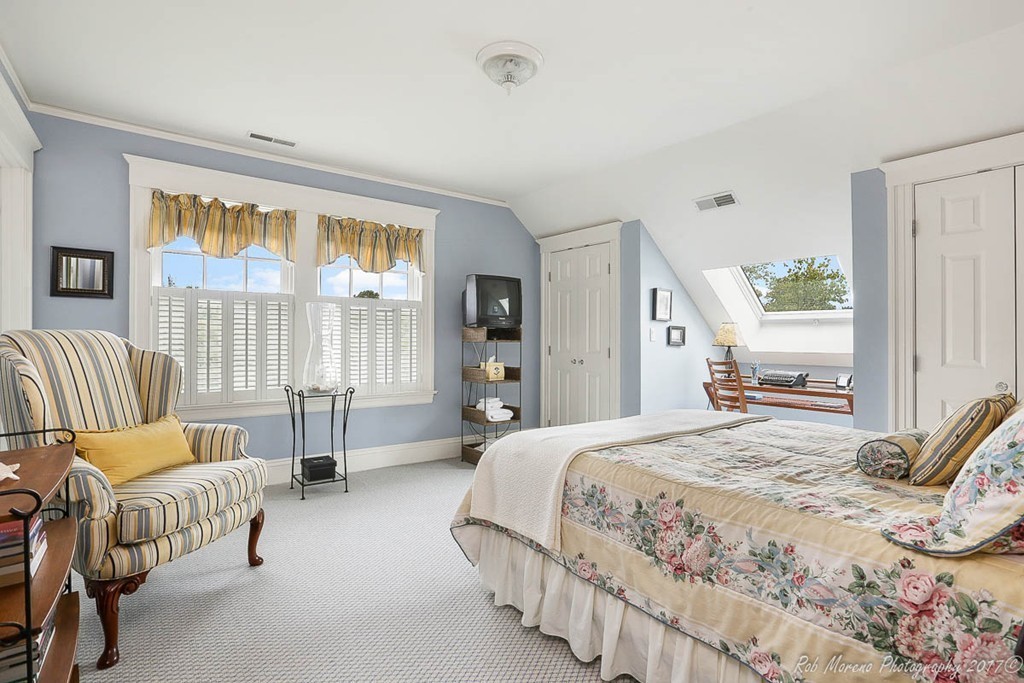 10 Hovey's Pond Boxford, MA 01921 - Photo 23 of 30 a bedroom with a bed and a window