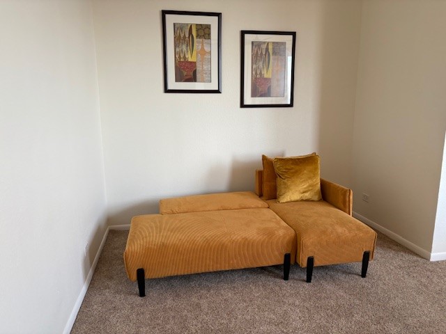 2016 Main Street, Unit 3 Houston, TX 77002 - Photo 15 of 36 Sitting Area in Secondary Bedroom