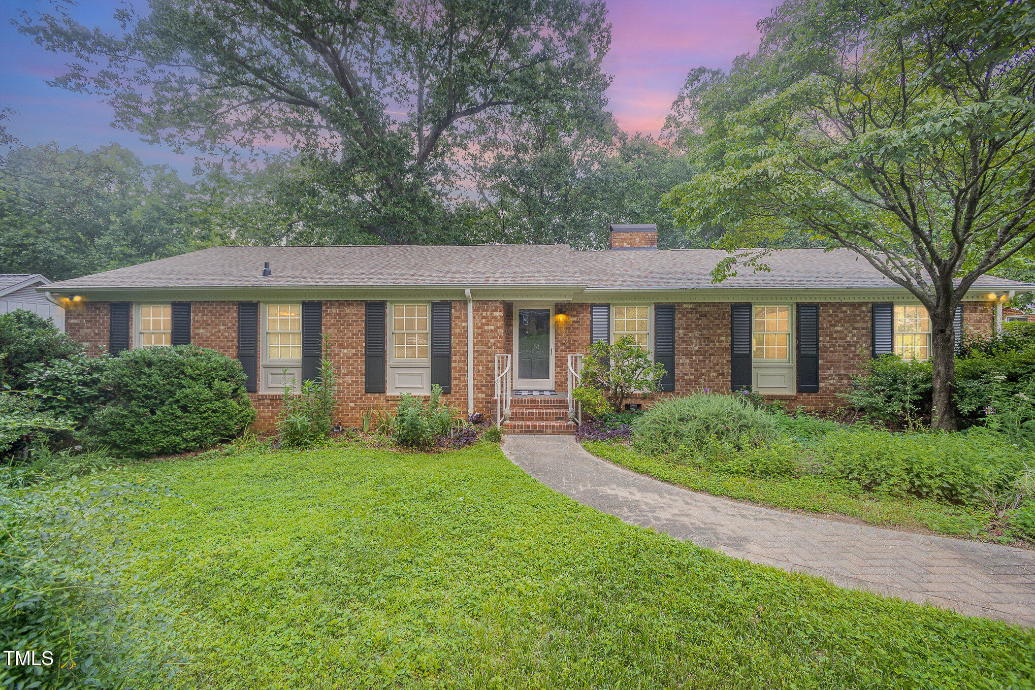 2425 Wentworth Street Raleigh, NC 27612 - Photo 1 of 44 001_kv0a4248-edit-edit_677