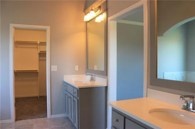 $644,950 | 2695 West Park Street, Olathe, KS 66061