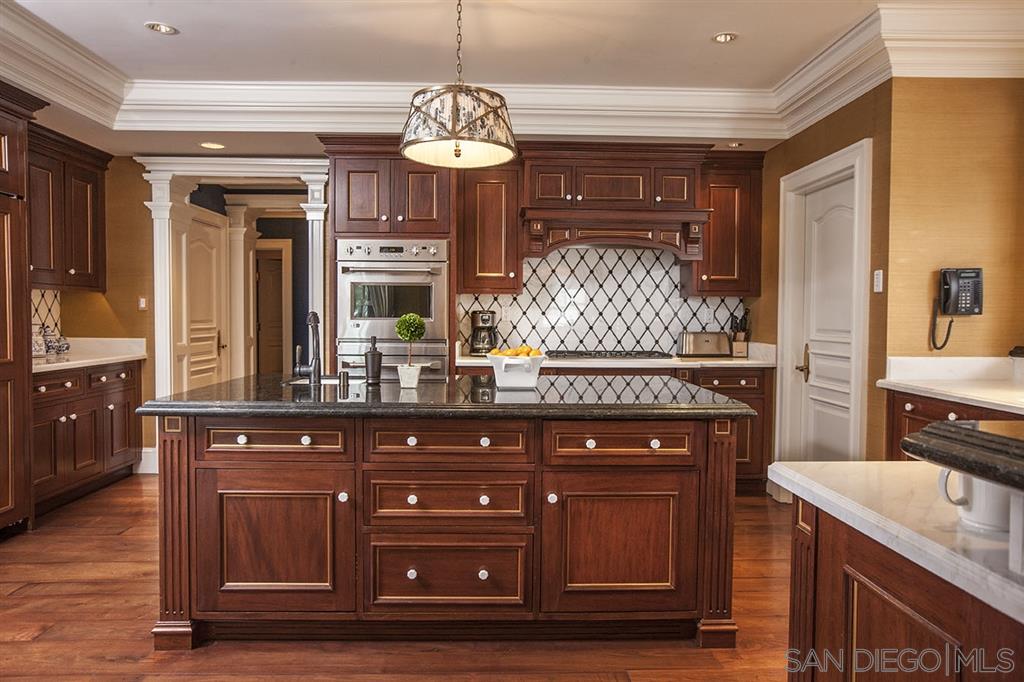 484 Prospect Street La Jolla, CA 92037 - Photo 14 of 24