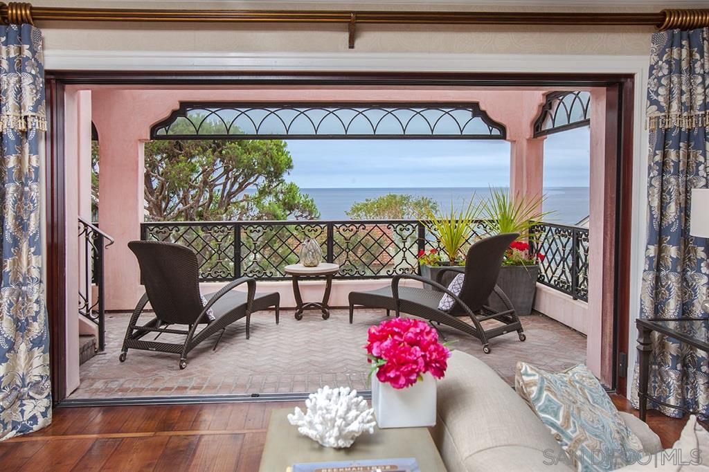 484 Prospect Street La Jolla, CA 92037 - Photo 4 of 24