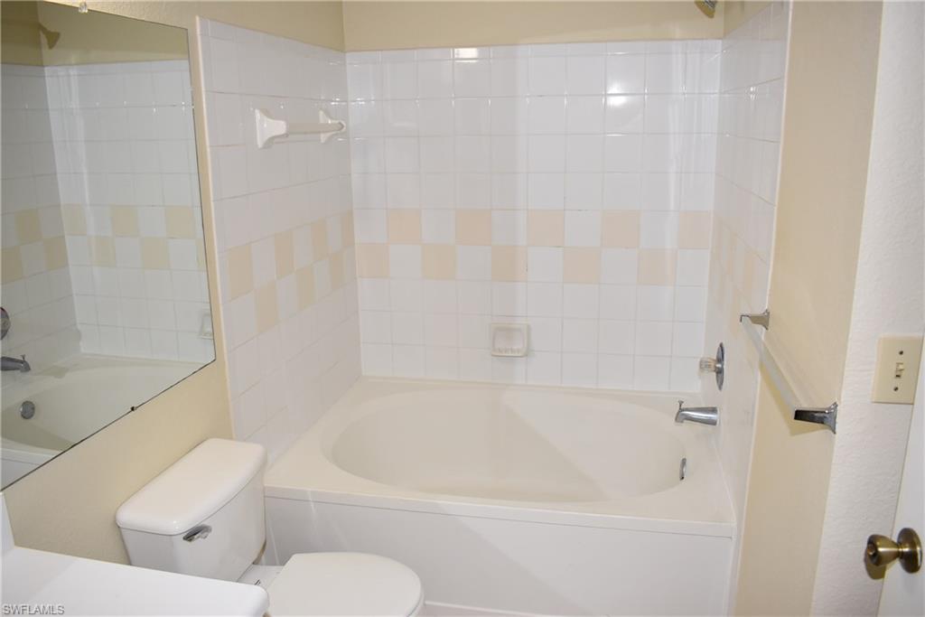 11571 Villa Grand, Unit 623 Fort Myers, FL 33913 - Photo 6 of 13