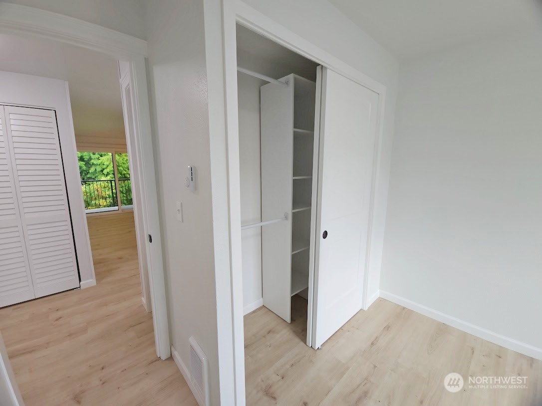 3600 Narrows View Lane Northeast, Unit 201 Bremerton, WA 98310 - Photo 17 of 20