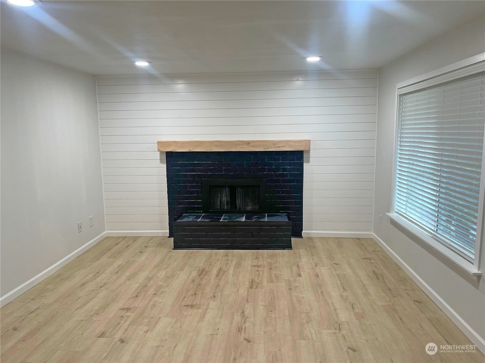 3600 Narrows View Lane Northeast, Unit 201 Bremerton, WA 98310 - Photo 8 of 20