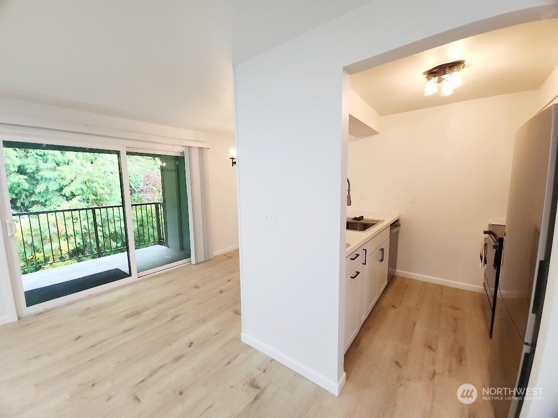 3600 Narrows View Lane Northeast, Unit 201 Bremerton, WA 98310 - Photo 9 of 20