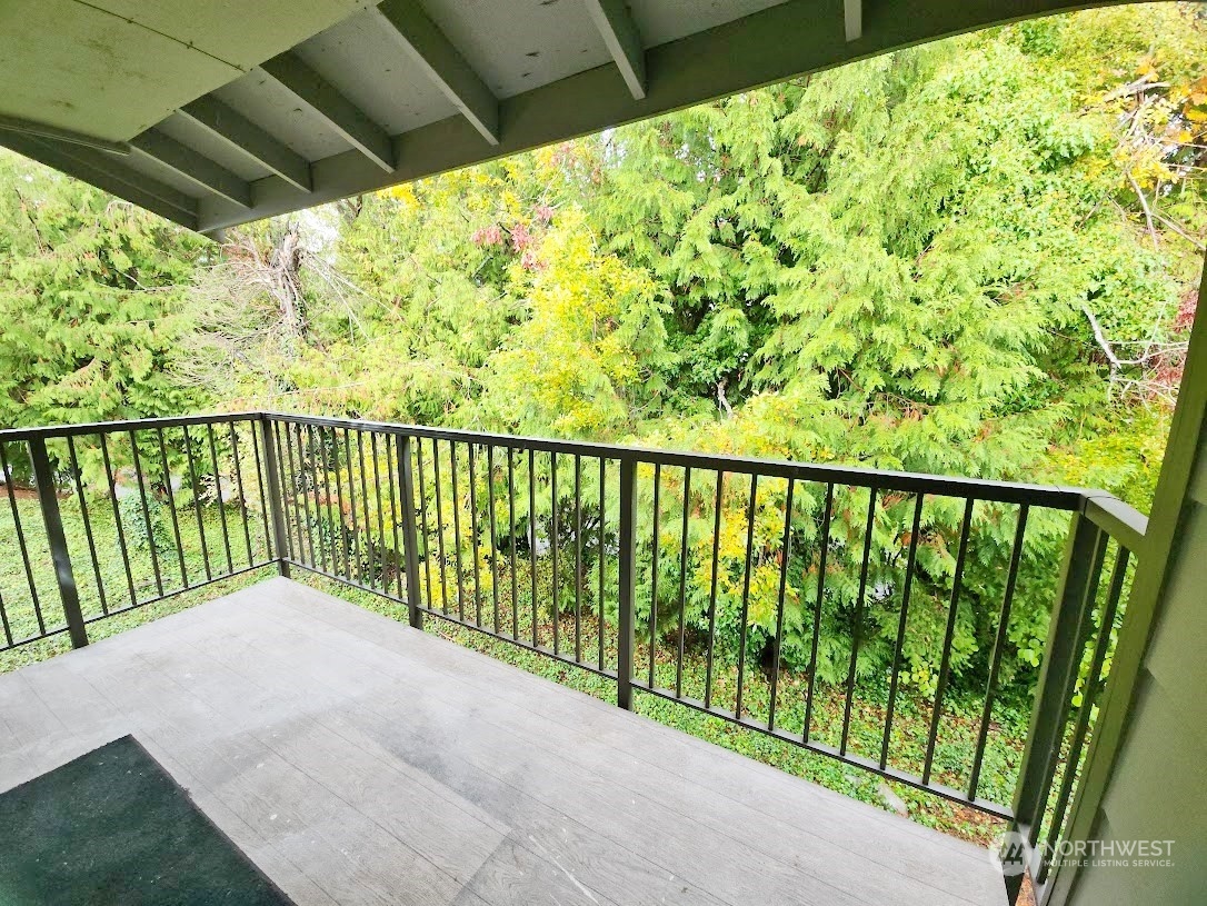 3600 Narrows View Lane Northeast, Unit 201 Bremerton, WA 98310 - Photo 10 of 20