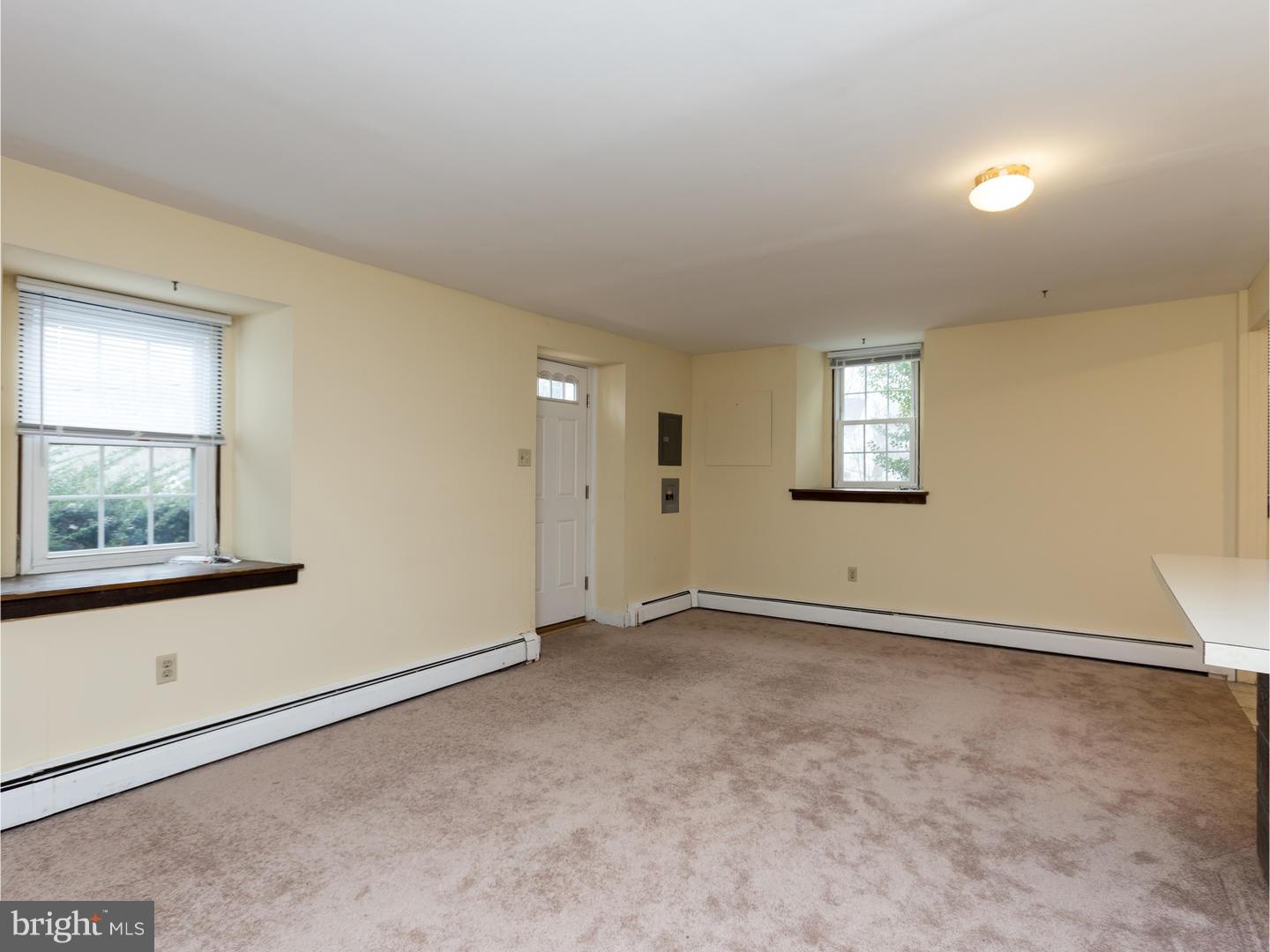 849-ab Ellston Road Aston, PA 19014 - Photo 12 of 18 In-law Suite
