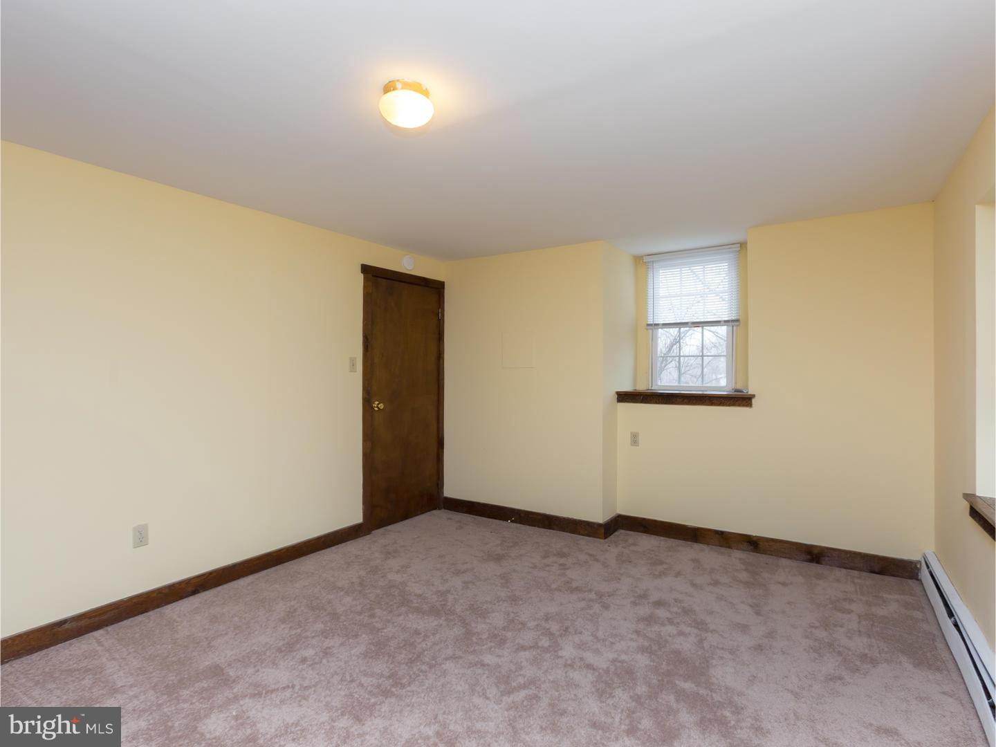 849-ab Ellston Road Aston, PA 19014 - Photo 9 of 18 In-law Suite