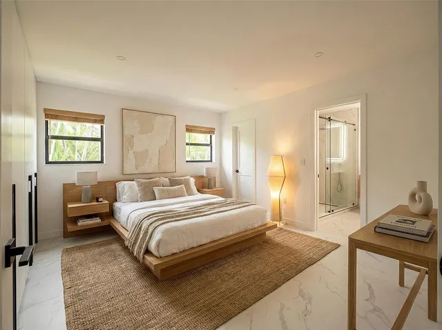 $1,540,000 | 20500 Highland Lakes Boulevard, Miami, FL 33179