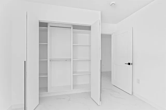 $1,650,000 | 20500 Highland Lakes Boulevard, Miami, FL 33179