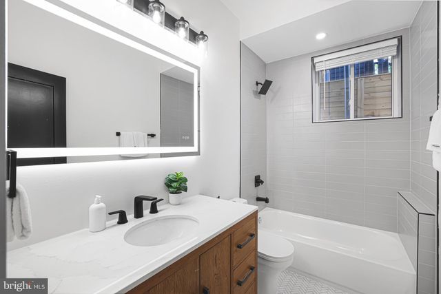 a view of outdoor space