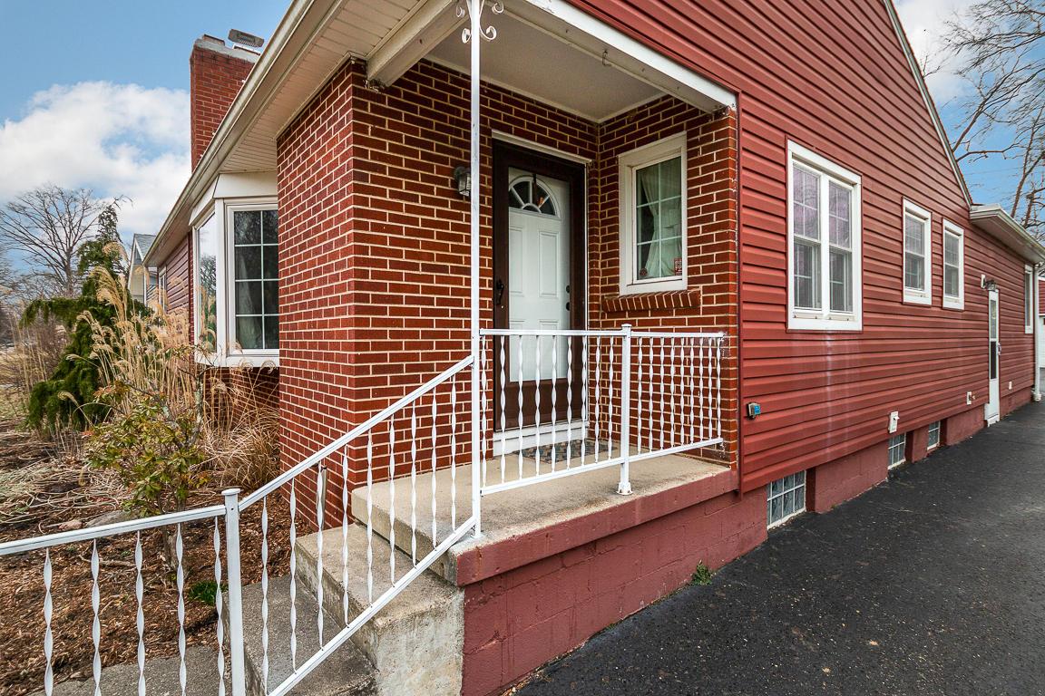 2559 Woodley Road Columbus, OH 43231 - Photo 1 of 23 Gallery Image 1