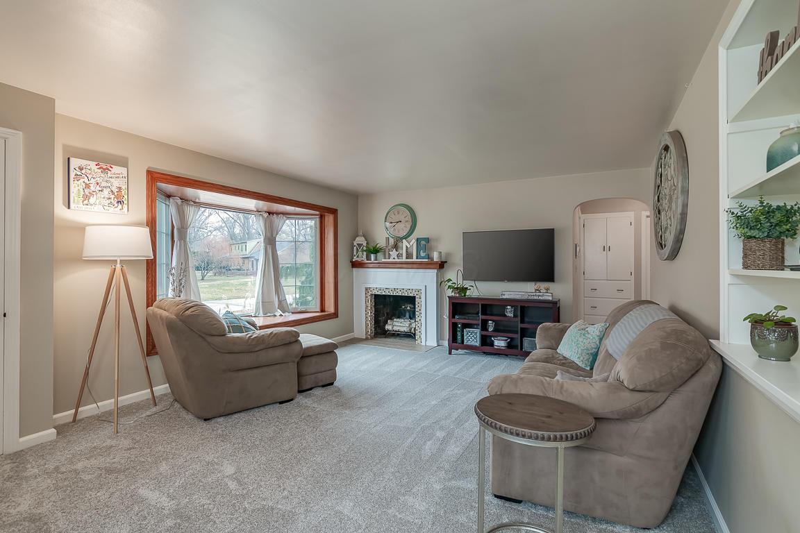 2559 Woodley Road Columbus, OH 43231 - Photo 4 of 23 Gallery Image 4