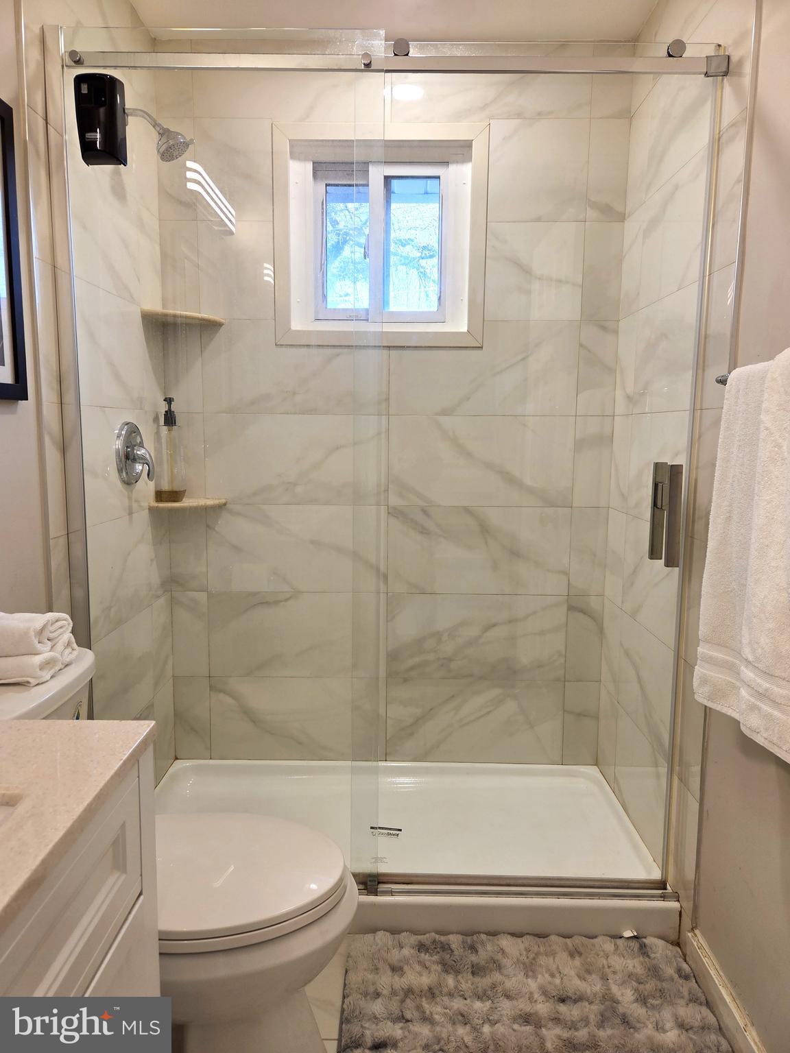 7613 Wilhelm Avenue Rosedale, MD 21237 - Photo 8 of 96