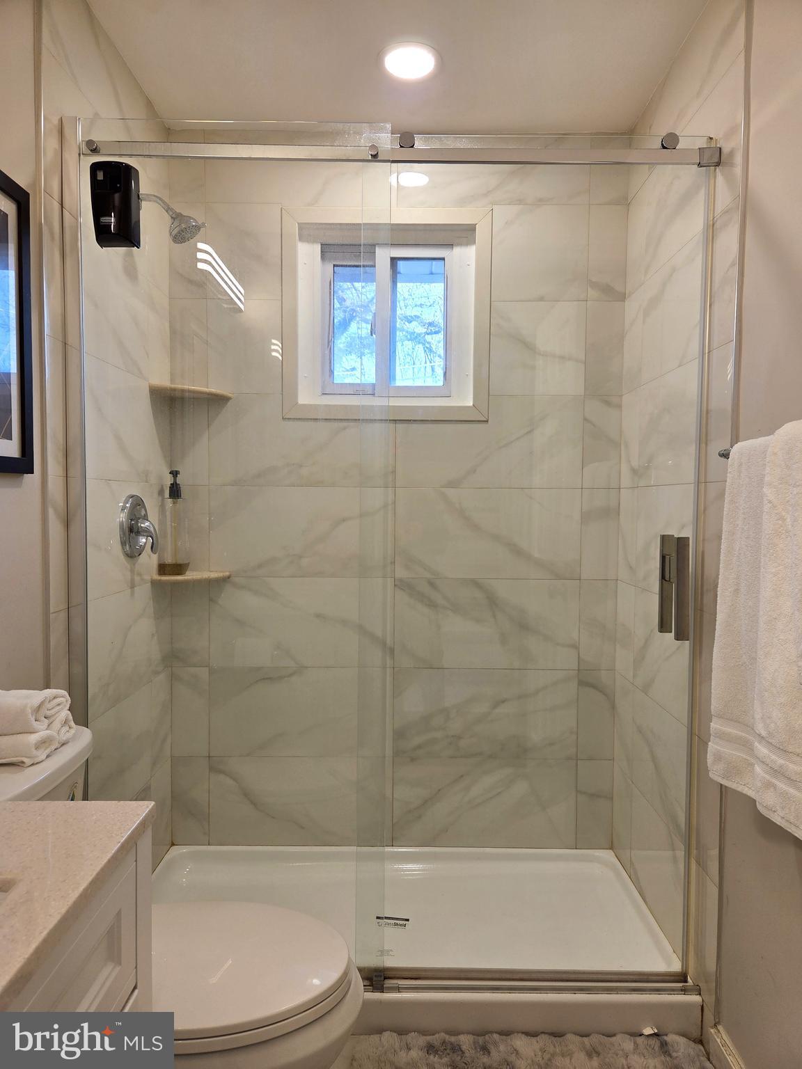 7613 Wilhelm Avenue Rosedale, MD 21237 - Photo 9 of 96