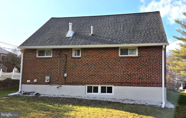 $368,800 | 7613 Wilhelm Avenue, Rosedale, MD 21237