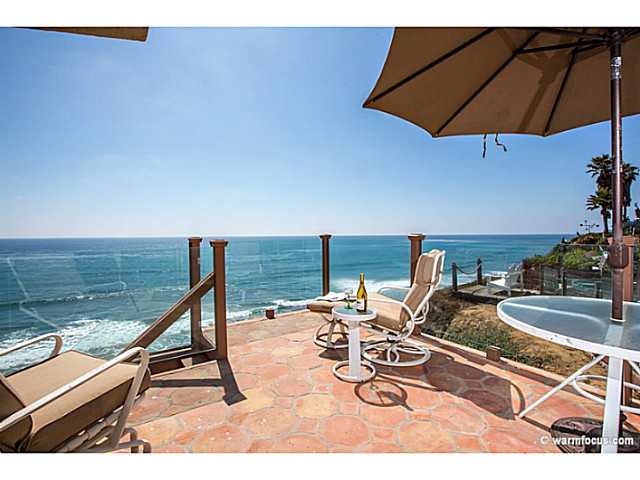 1062 Neptune Avenue Encinitas, CA 92024 - Photo 6 of 23