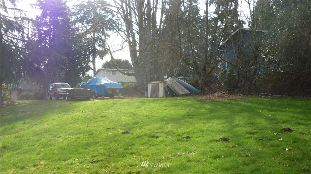 14318 Southeast 100th Place Renton, WA 98059 - Photo 2 of 6 Gallery Image 2