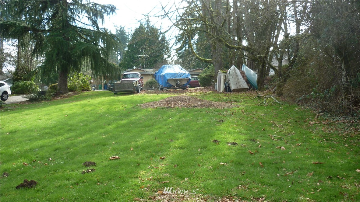 14318 Southeast 100th Place Renton, WA 98059 - Photo 5 of 6 Gallery Image 5