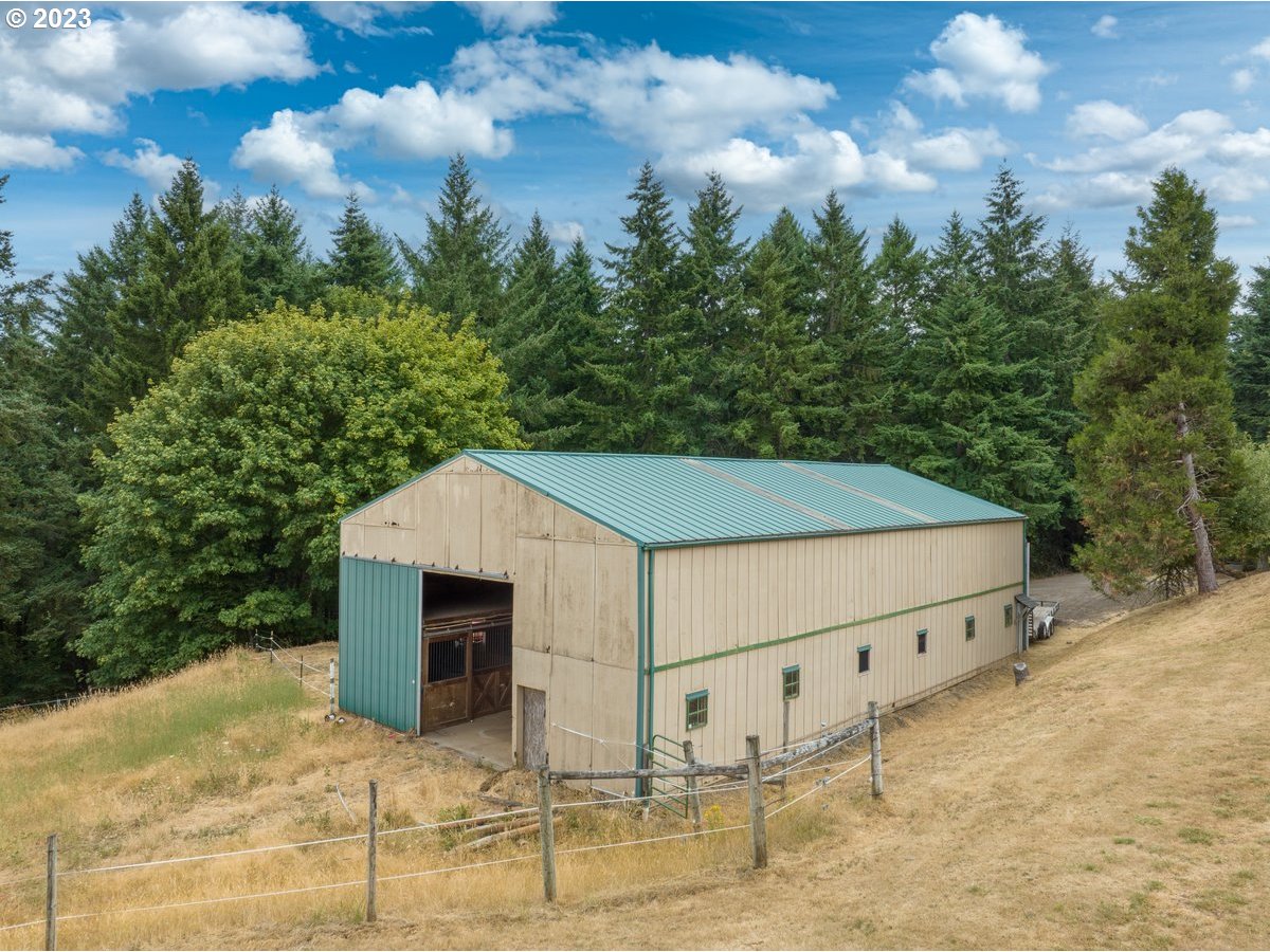 37917 Ridgetop Drive Lebanon, OR 97355 - Photo 37 of 41 Gallery Image 37