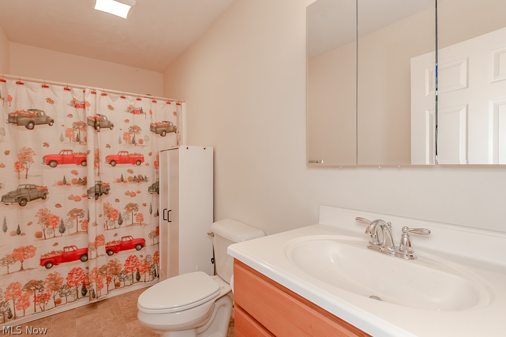 5930 Lake Road West, Unit 1402 Ashtabula, OH 44004 - Photo 14 of 24