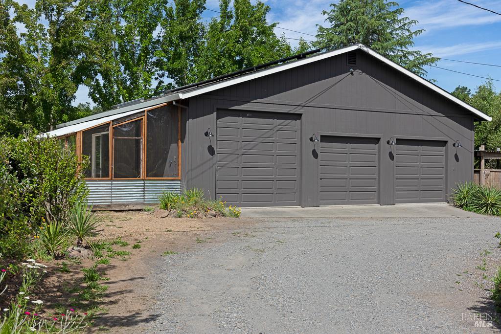 4542 Thomas Road Sebastopol, CA 95472 - Photo 32 of 60