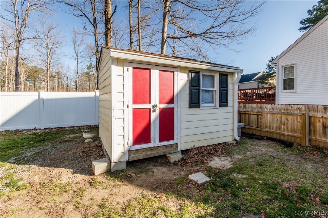 5512 Gatebridge Road North Chesterfield, VA 23234 - Photo 22 of 23 a view of a house with a yard