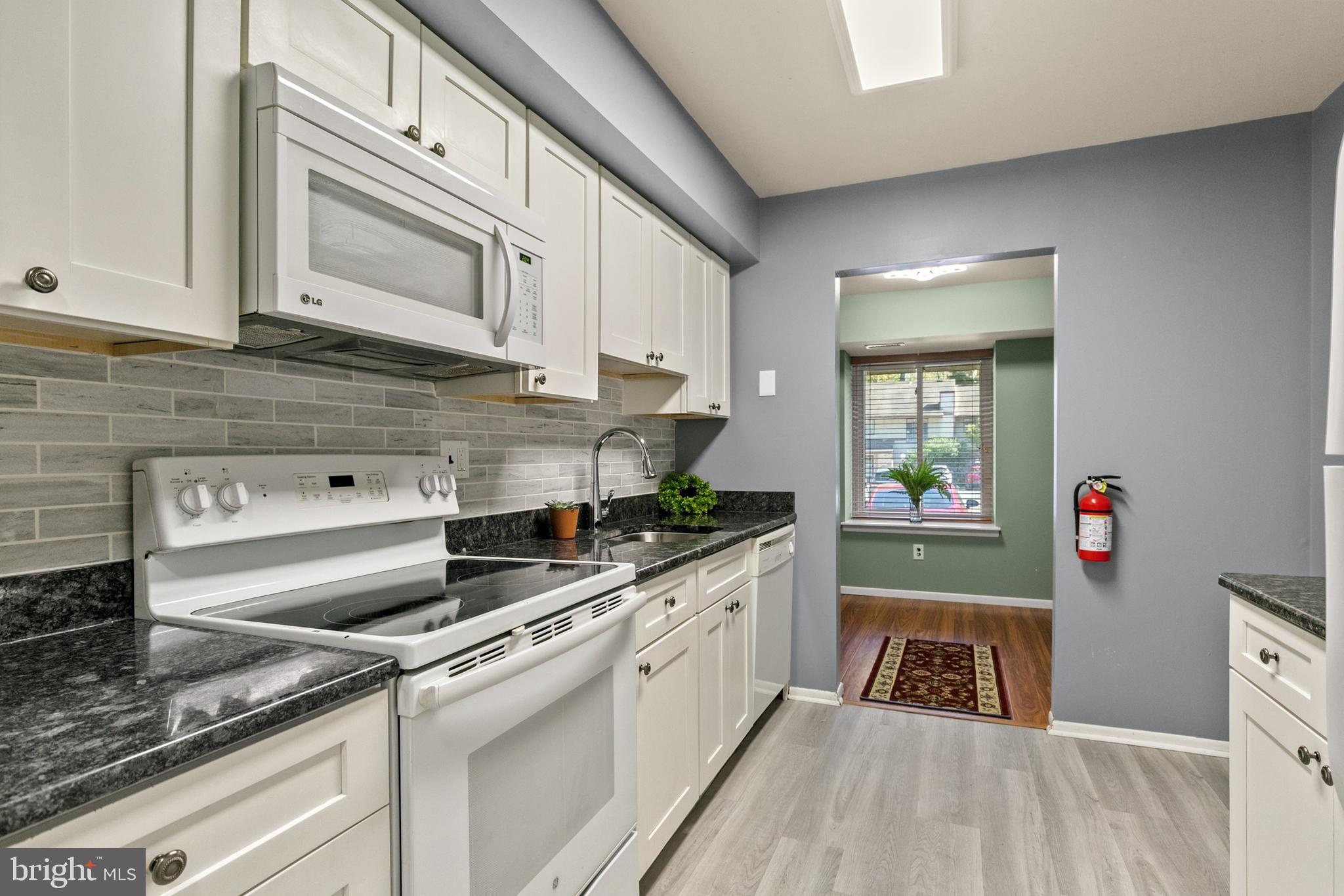 603 Timber Creek Road Lindenwold, NJ 08021 - Photo 16 of 23