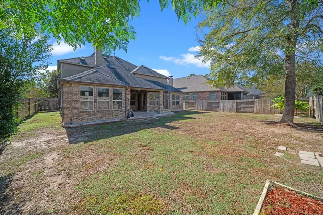 $3,350 | 8115 Spreadwing Street, Conroe, TX 77385