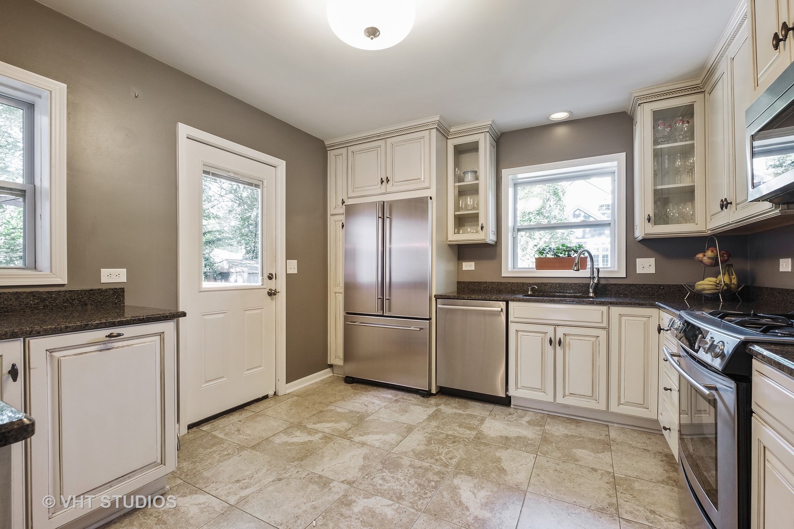 1140 Lee Road Northbrook, IL 60062 - Photo 4 of 21