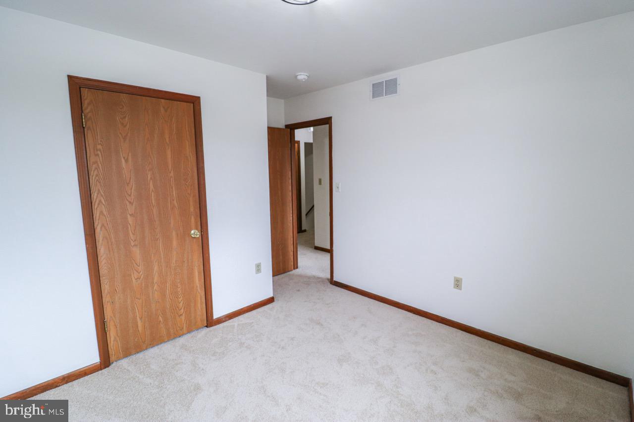 614 Eichelberger Street Hanover, PA 17331 - Photo 16 of 36 a view of an empty room